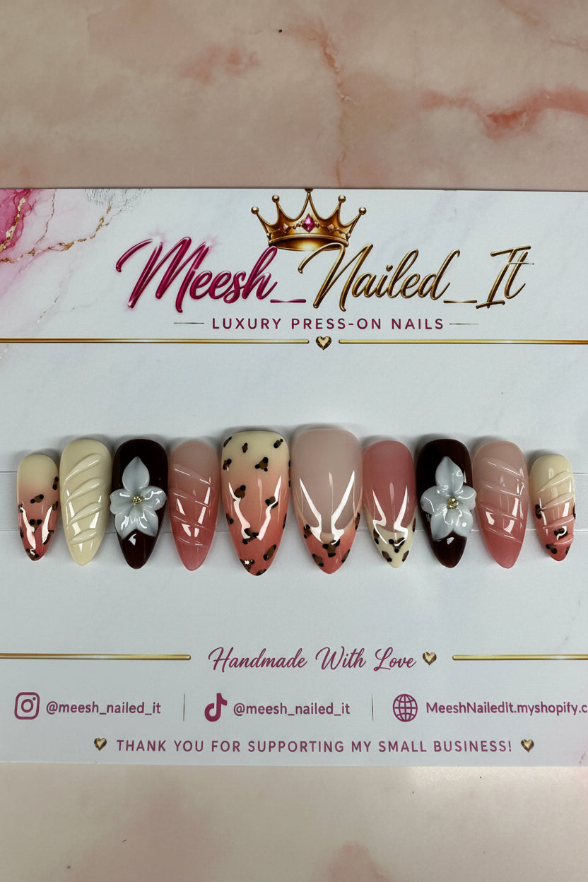 Blush Safari Bloom 🌸🤎 | Handmade Luxury Press-On Nails Size Small
